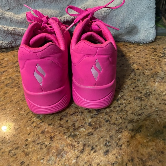 Skechers Women's Hot Pink Sneakers - Picture 6 of 7